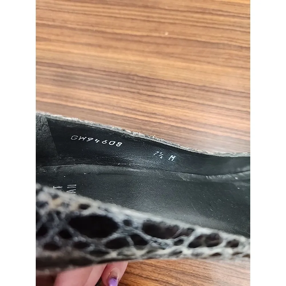 Stuart Weitzman elevate your